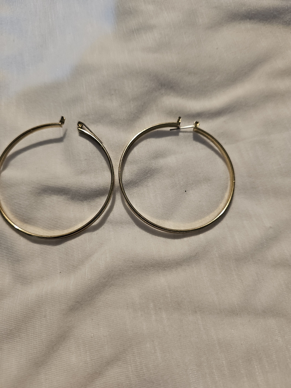 Timeless Gold Hoop Earrings - Women Jewelry